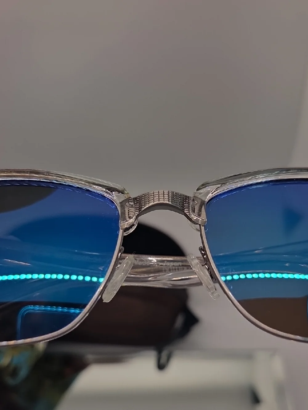 Maui Jim Kawika MJ B257 05CR Clear Frame Blue Mirrored Lens Sunglasses